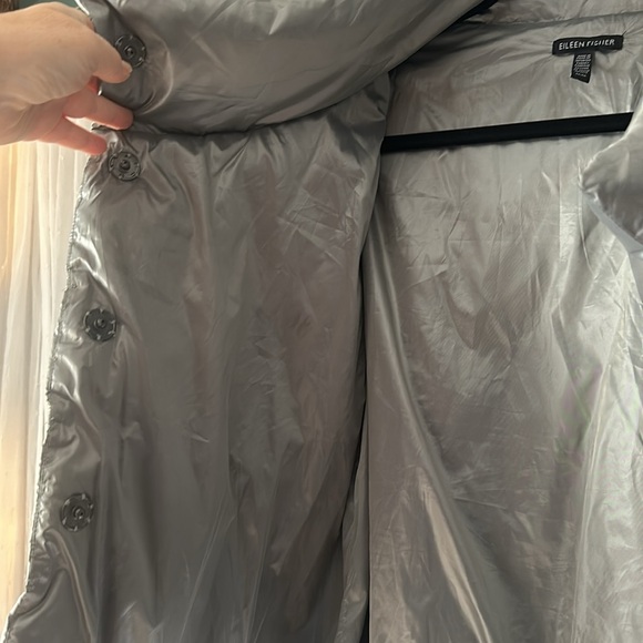 M Eileen Fisher Platinum Funnel Neck Puffer down coat. Silver. Snap buttons. EUC - Picture 10 of 16